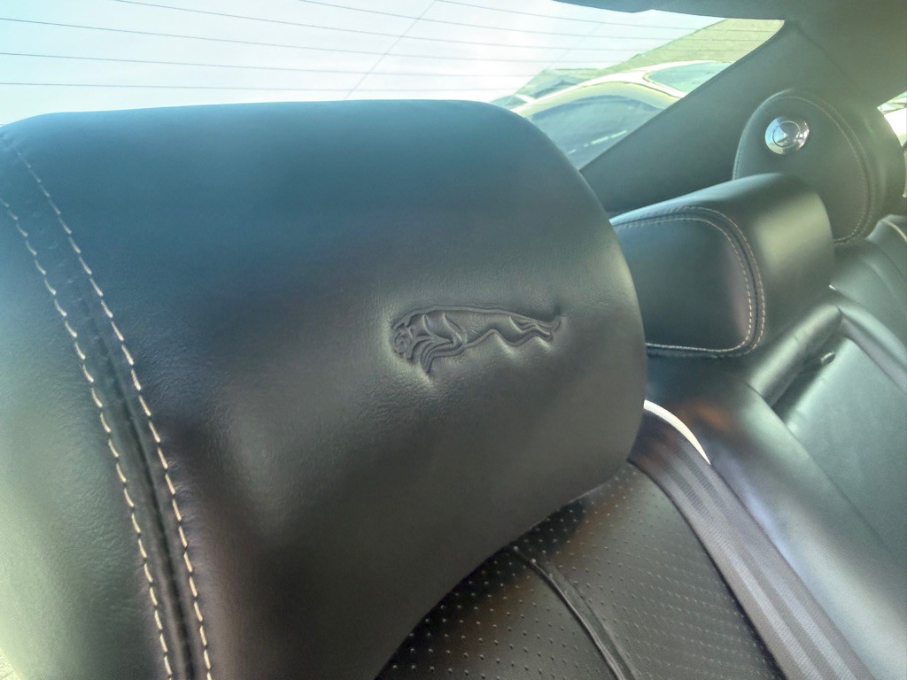 2014 Jaguar XJ Image 16