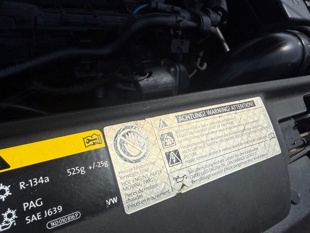 2013 Volkswagen Beetle Image 71