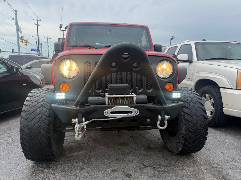 2010 Jeep Wrangler Image 6