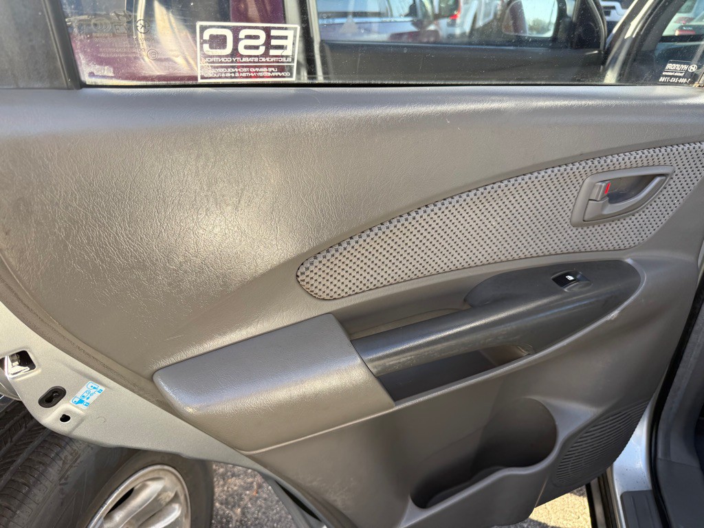 2007 Hyundai Tucson Image 10