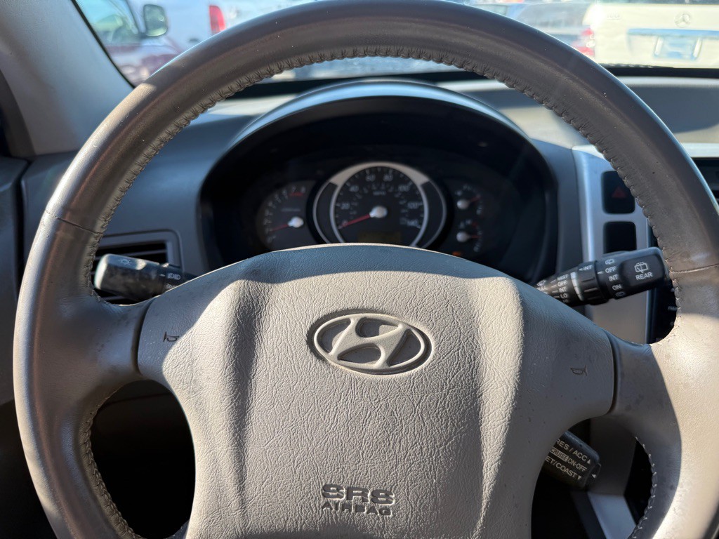 2007 Hyundai Tucson Image 28
