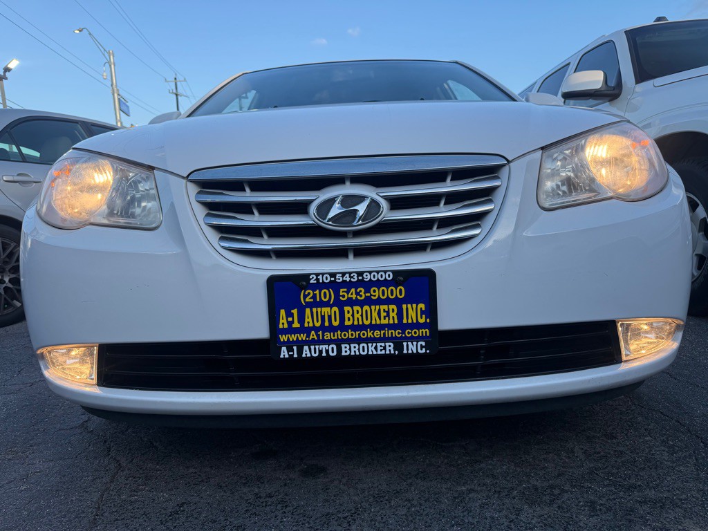 2010 Hyundai Elantra Image 6