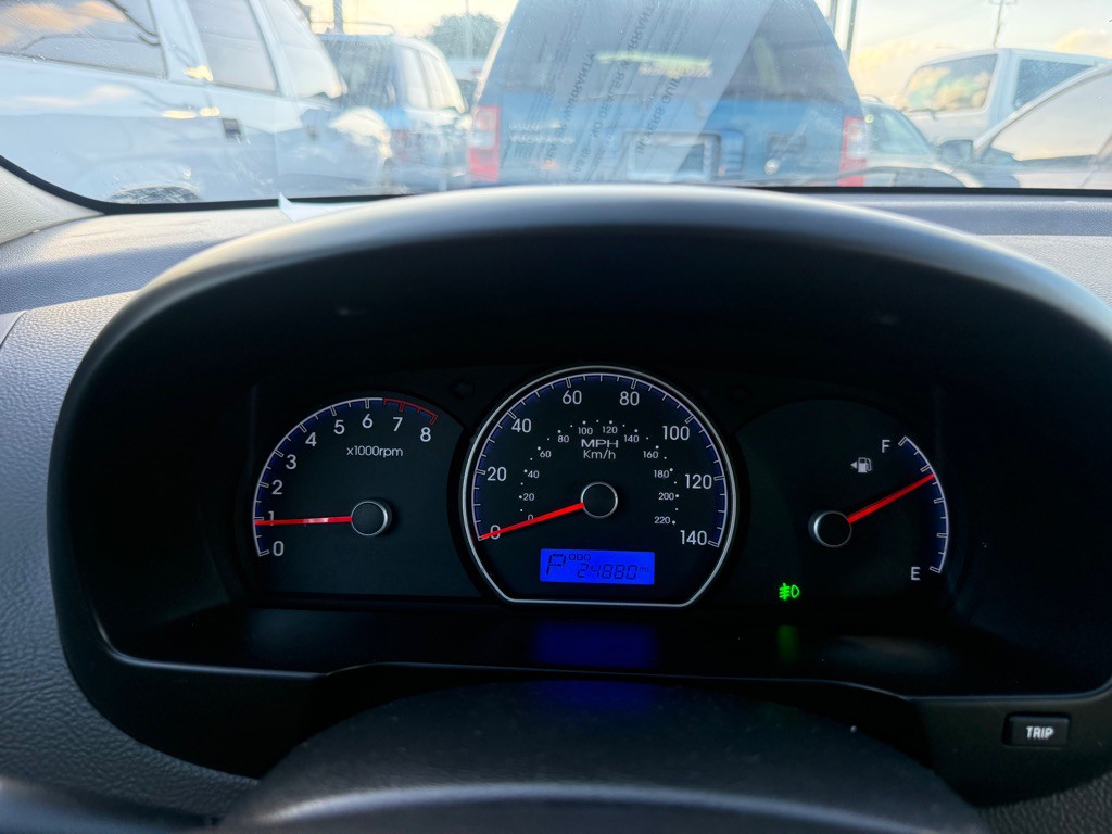 2010 Hyundai Elantra Image 26