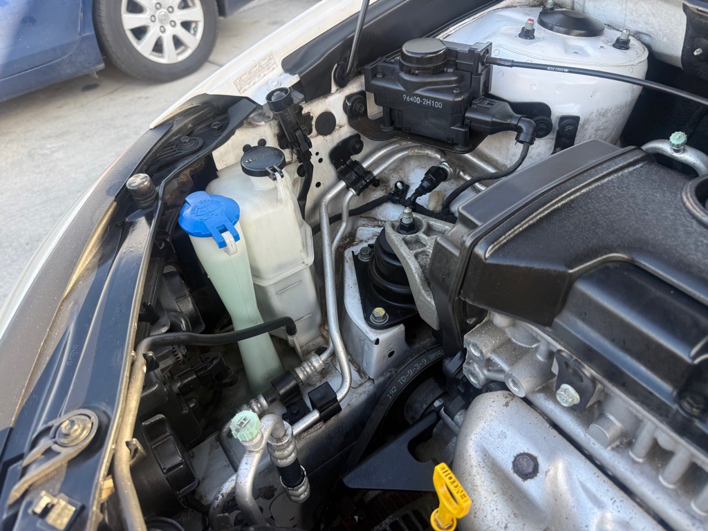 2010 Hyundai Elantra Image 35