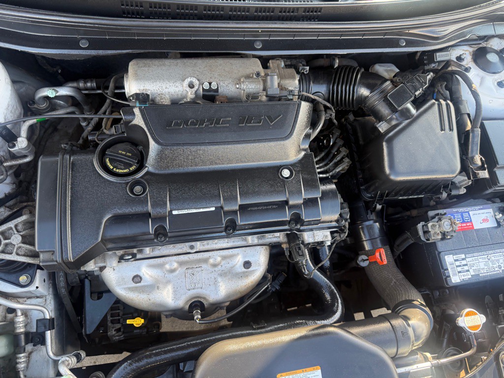2010 Hyundai Elantra Image 37