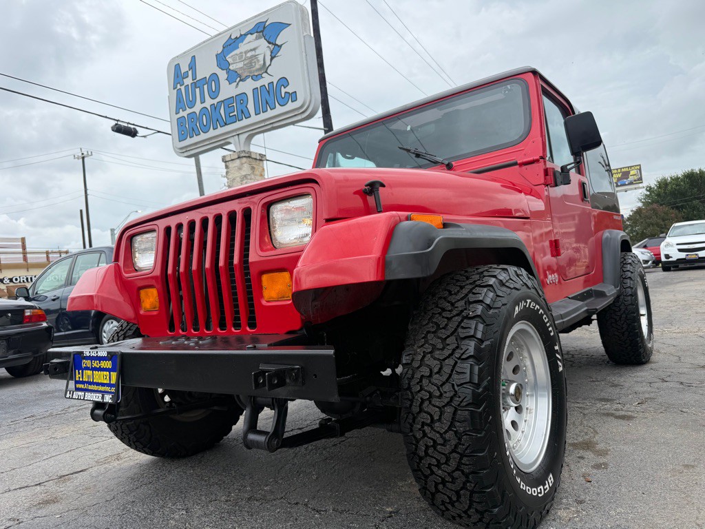 1995 Jeep Wrangler Image 1