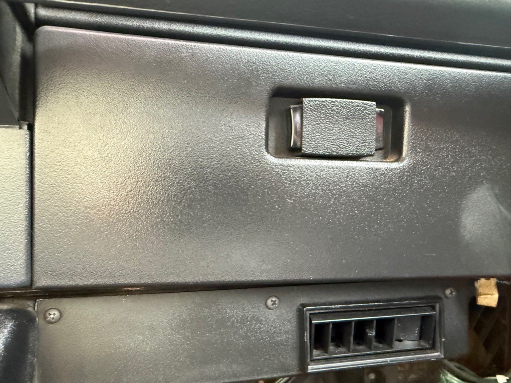 1995 Jeep Wrangler Image 34