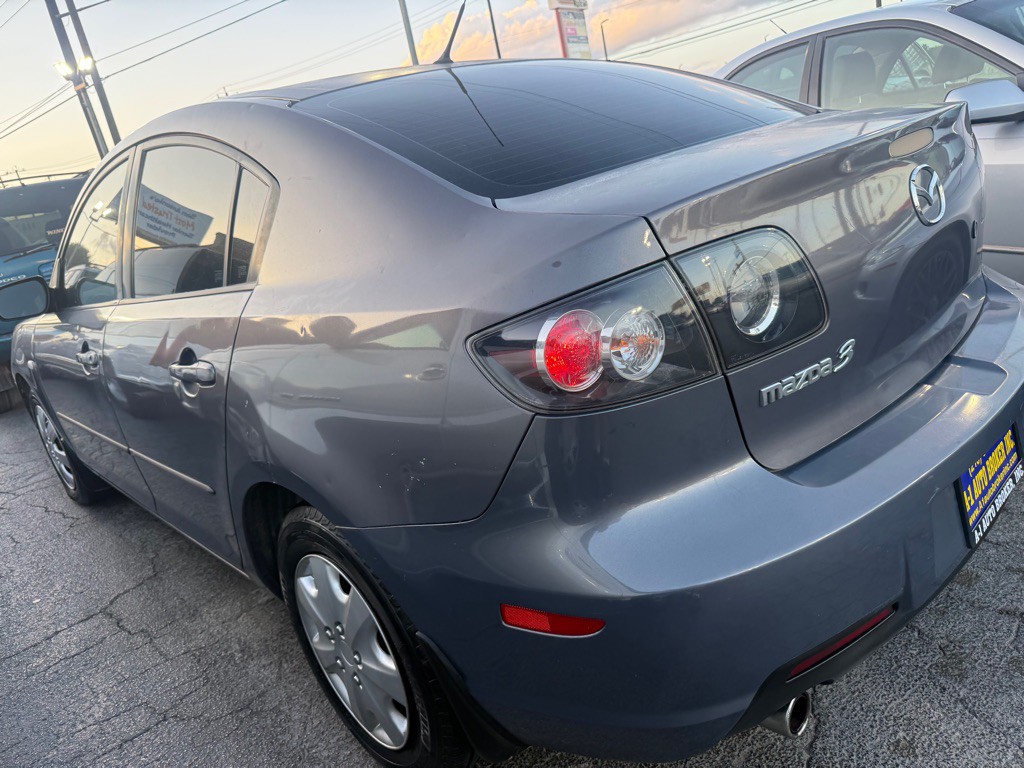 2008 Mazda Mazda3 Image 2