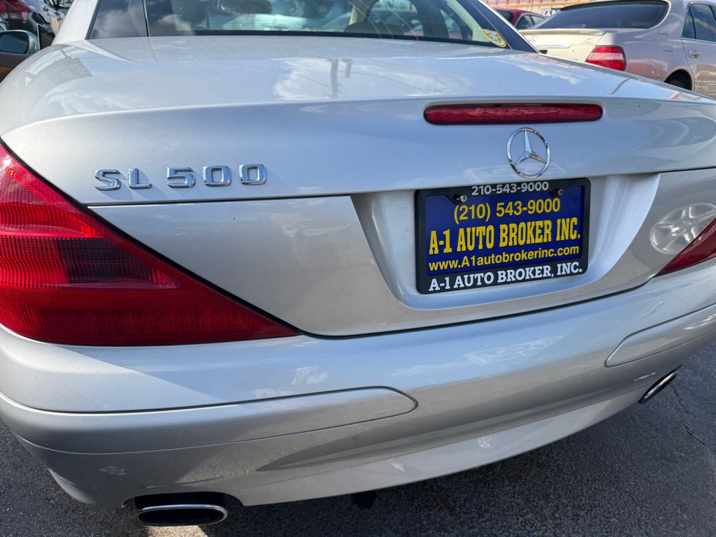 2003 Mercedes-Benz SL-Class Image 11