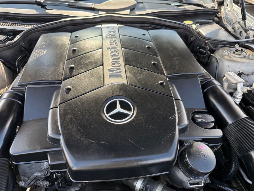 2003 Mercedes-Benz SL-Class Image 36