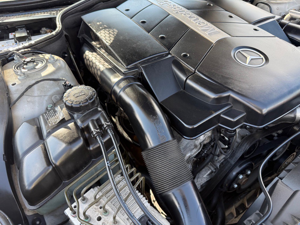 2003 Mercedes-Benz SL-Class Image 37