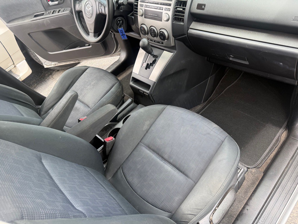 2010 Mazda Mazda5 Image 14