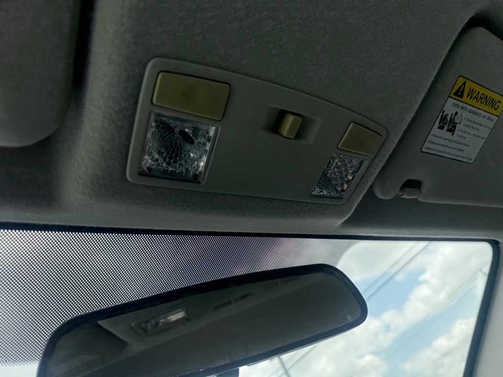 2010 Mazda Mazda5 Image 30