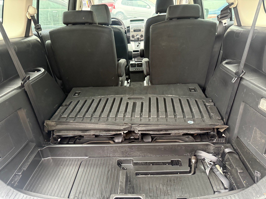 2010 Mazda Mazda5 Image 34