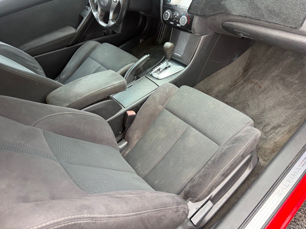 2012 Nissan Altima Image 12