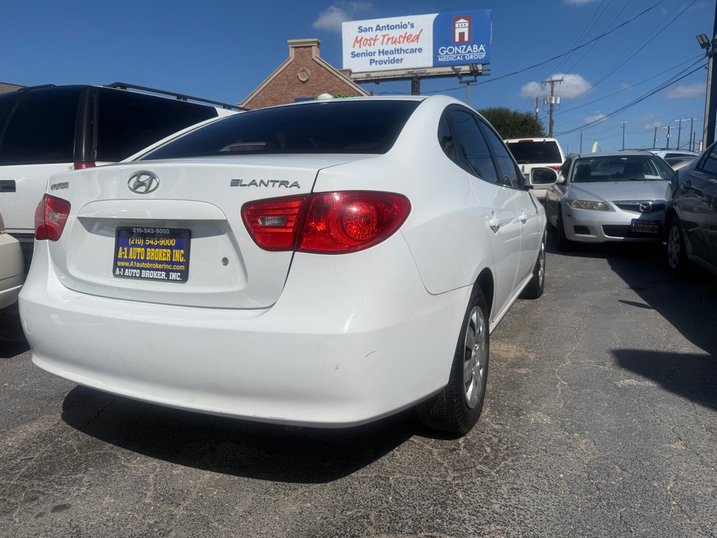 2008 Hyundai Elantra Image 4