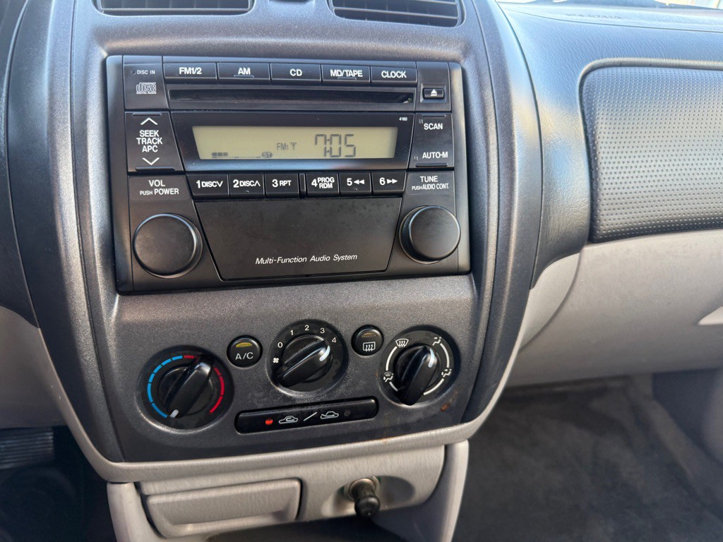 2002 Mazda Protege Image 17