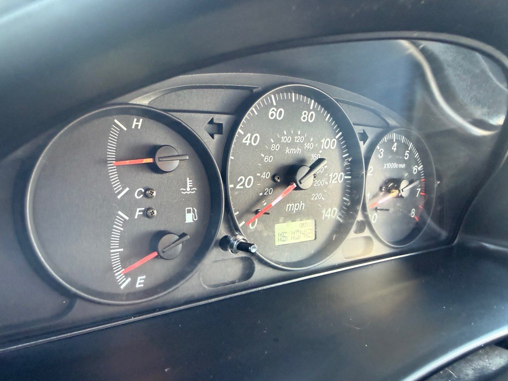 2002 Mazda Protege Image 20