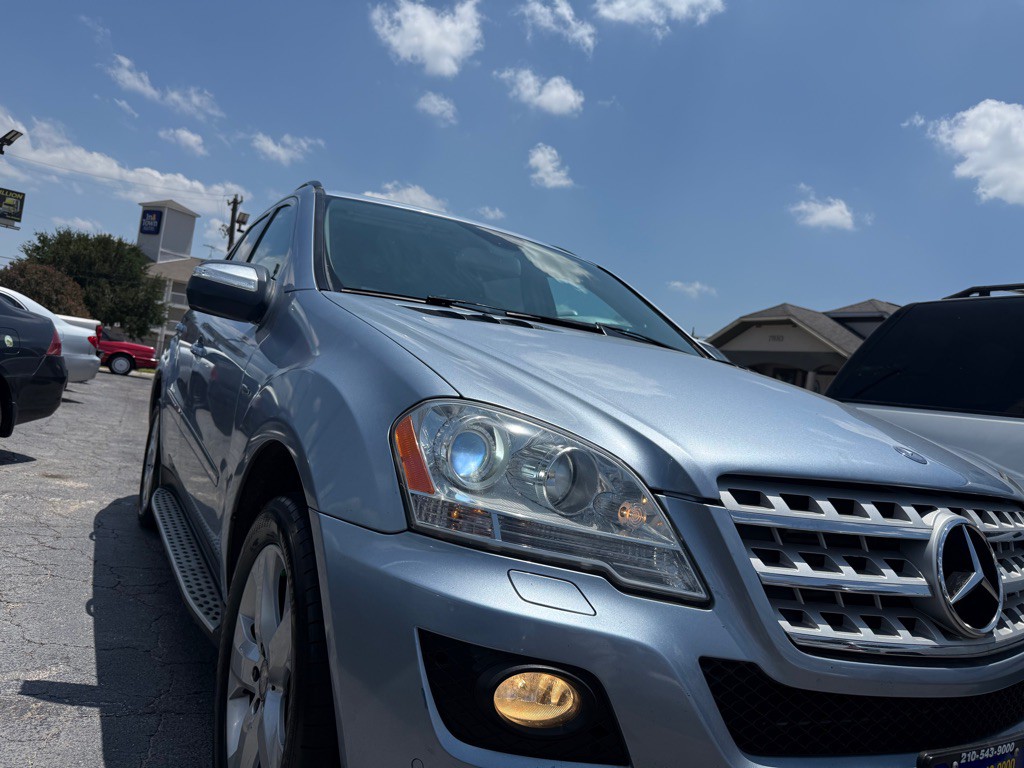 2009 Mercedes-Benz M-Class Image 5