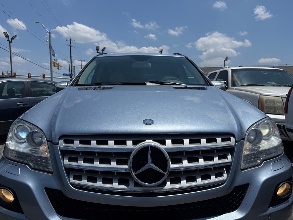 2009 Mercedes-Benz M-Class Image 6