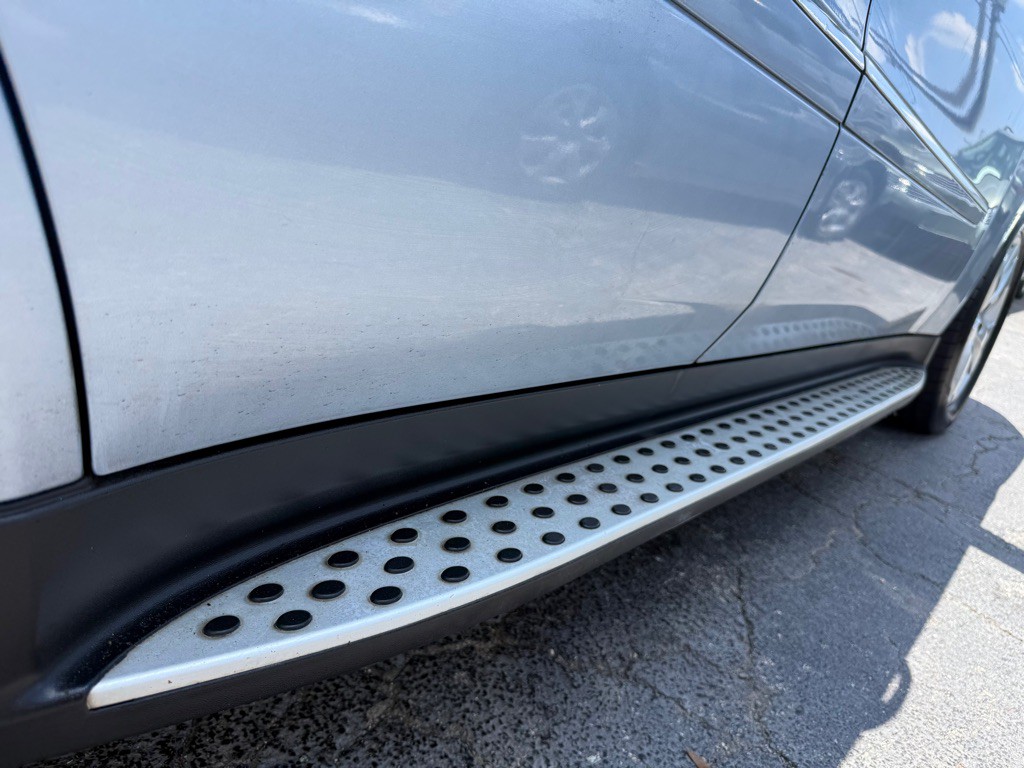 2009 Mercedes-Benz M-Class Image 24