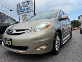 Image for 2007 Toyota Sienna XLE ID: 7610527