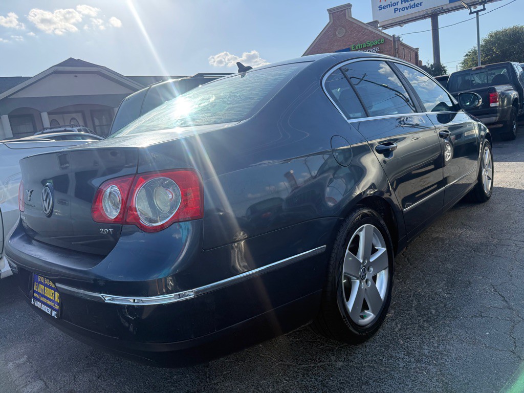 2008 Volkswagen Passat Image 4
