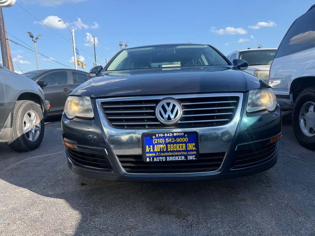 2008 Volkswagen Passat Image 6