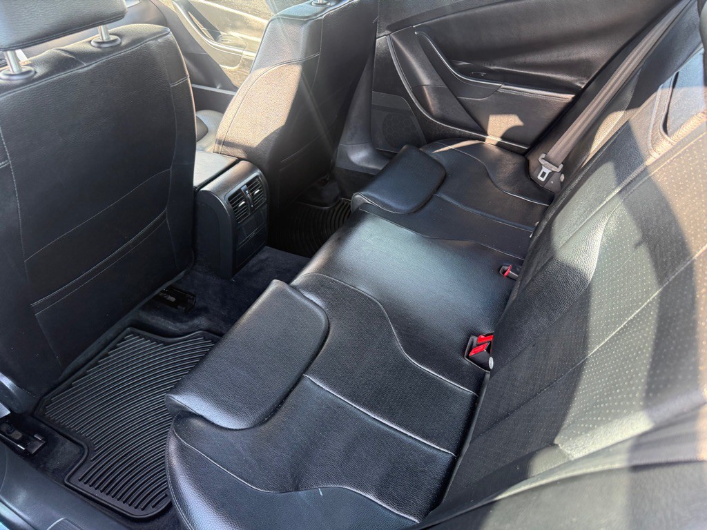 2008 Volkswagen Passat Image 13
