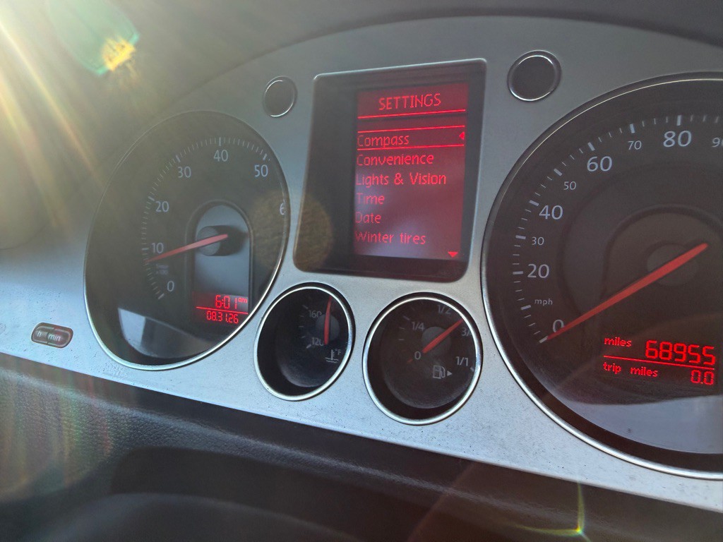 2008 Volkswagen Passat Image 33