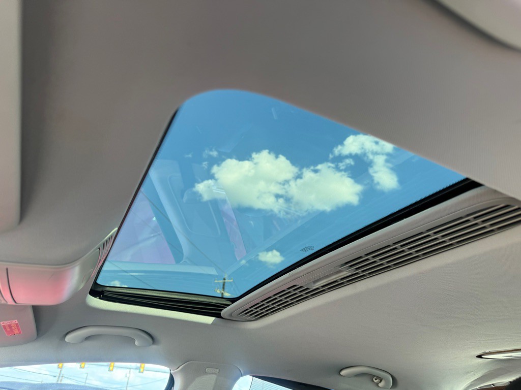 2008 Volkswagen Passat Image 41