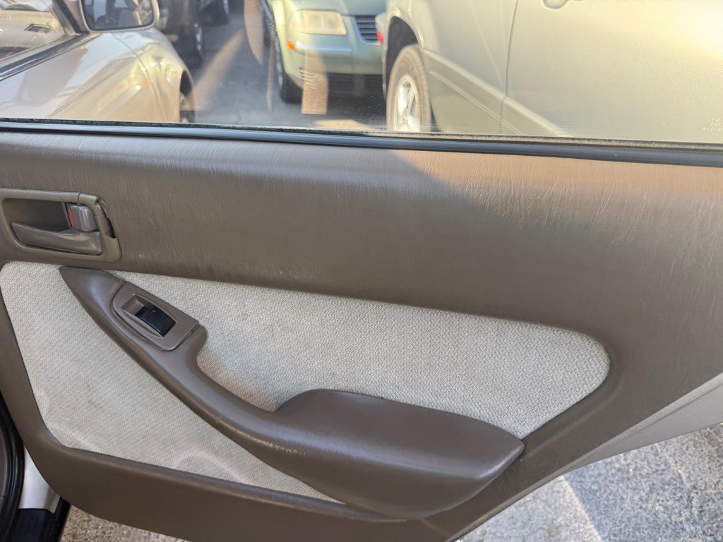 1995 Toyota Camry Image 24