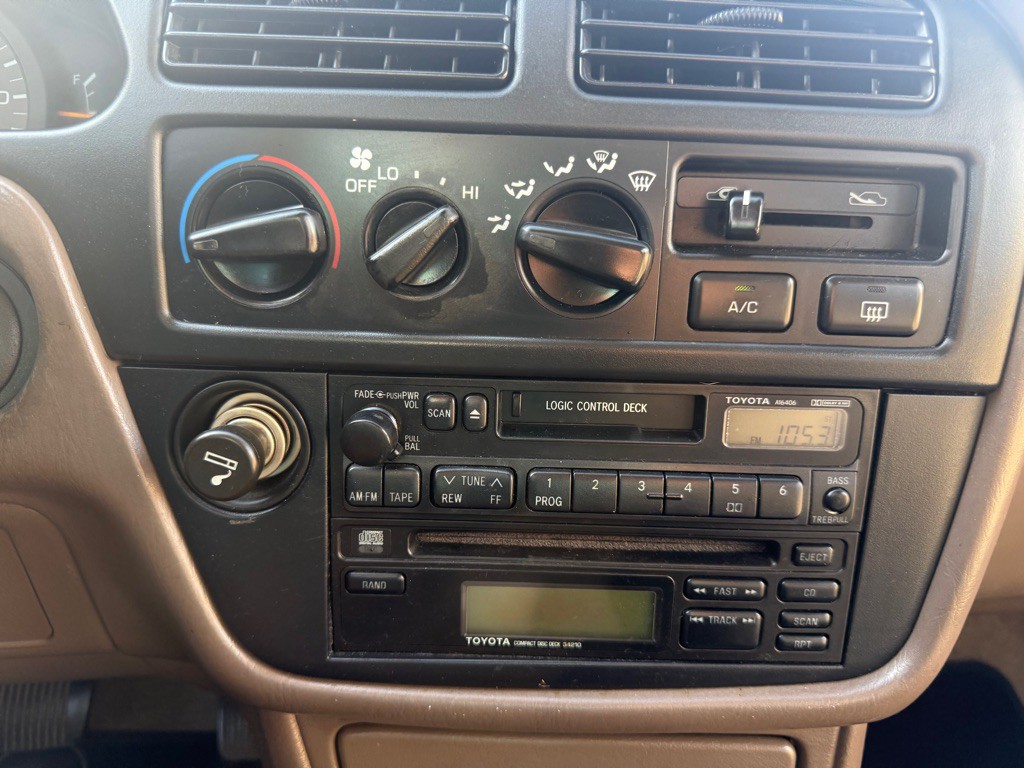 1995 Toyota Camry Image 31