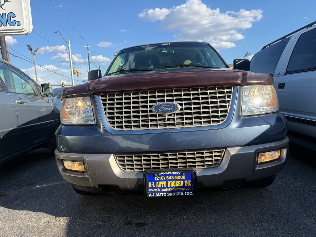 2003 Ford Expedition Image 6