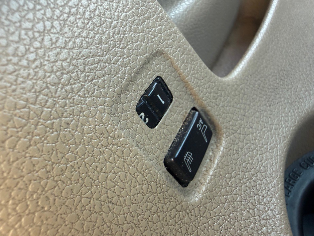 2003 Ford Expedition Image 26