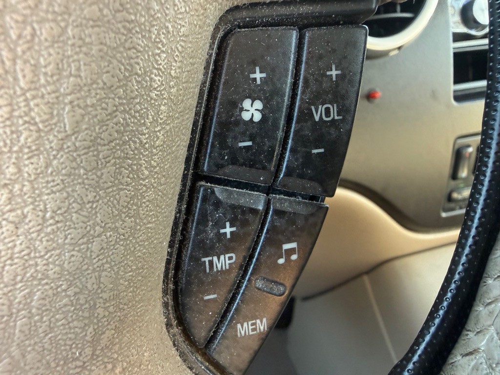 2003 Ford Expedition Image 45