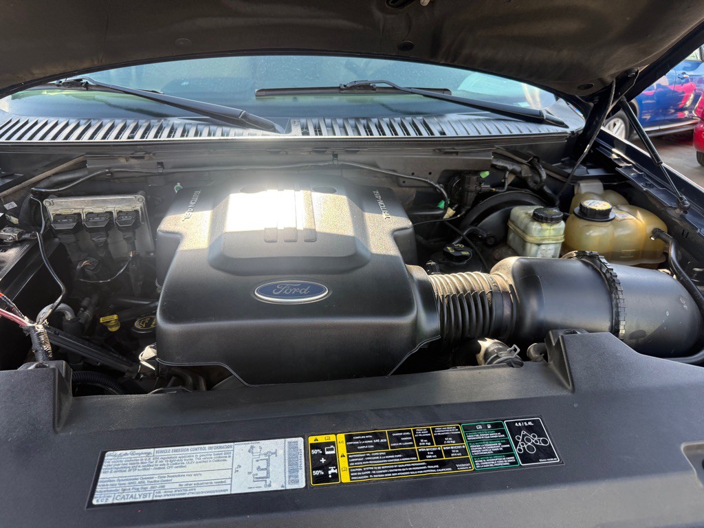 2003 Ford Expedition Image 53