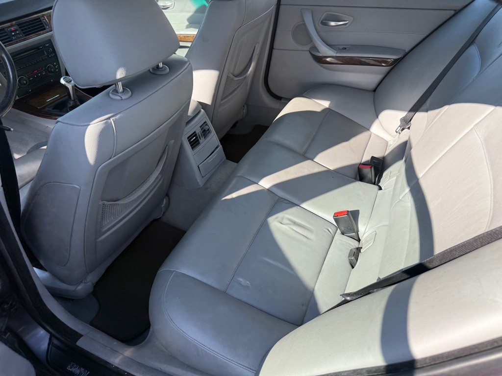 2006 BMW 3 Series Image 8
