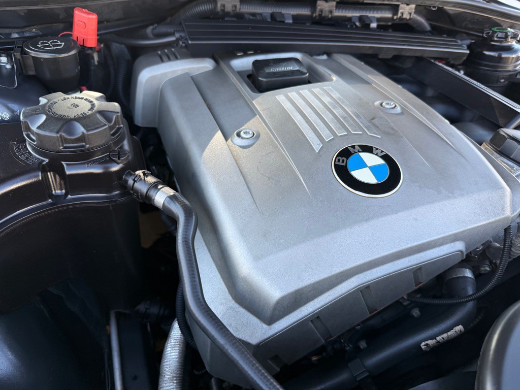 2006 BMW 3 Series Image 41