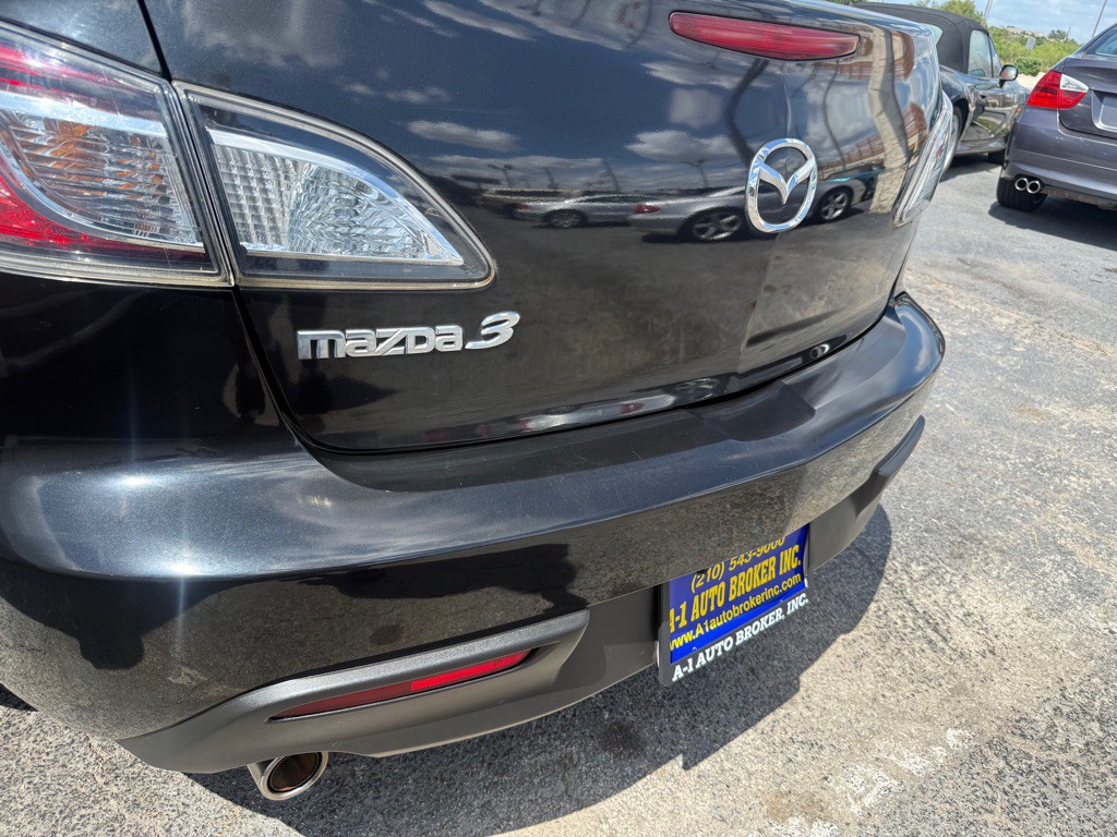 2010 Mazda Mazda3 Image 18
