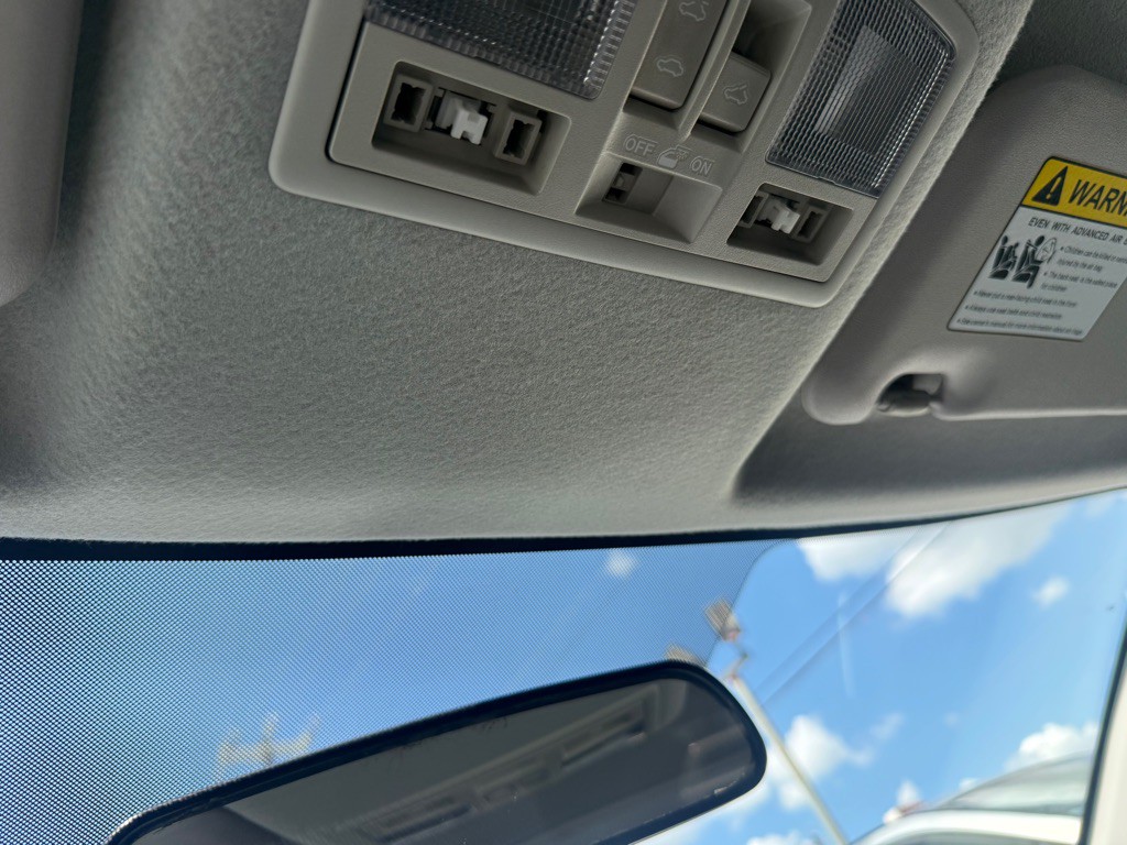 2010 Mazda Mazda3 Image 27