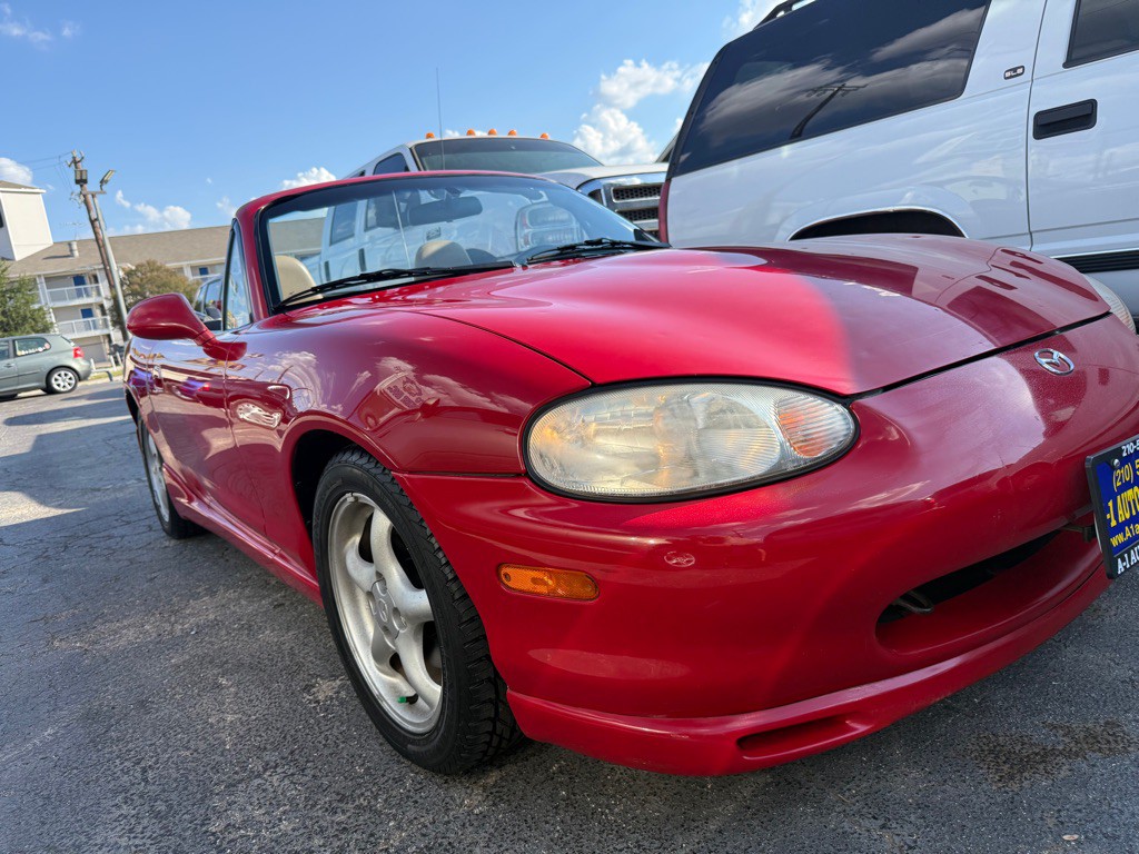 1999 Mazda MX-5 Miata Image 8