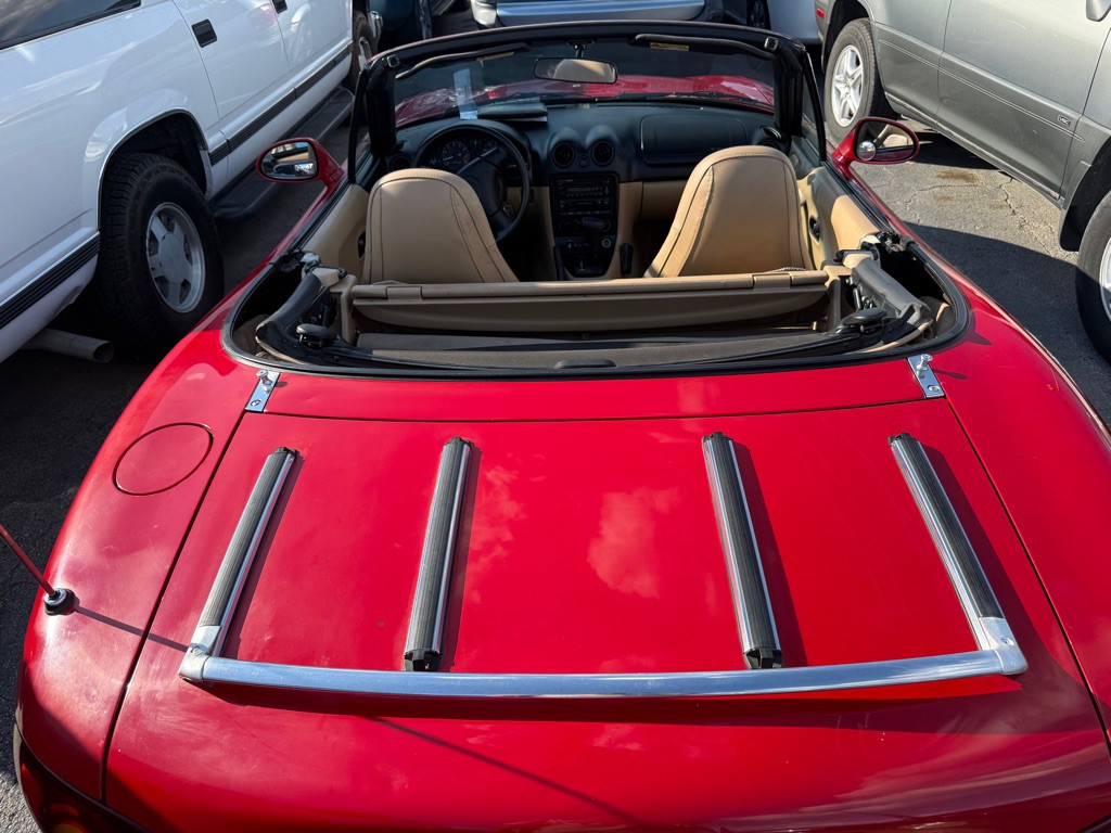 1999 Mazda MX-5 Miata Image 14
