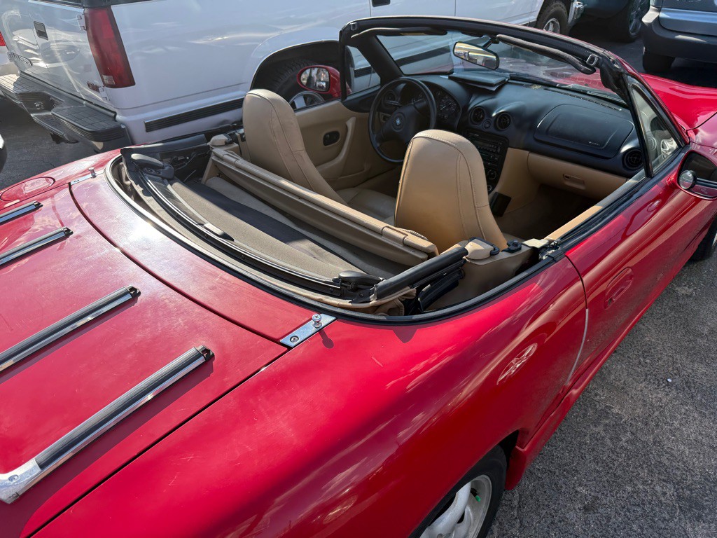 1999 Mazda MX-5 Miata Image 15
