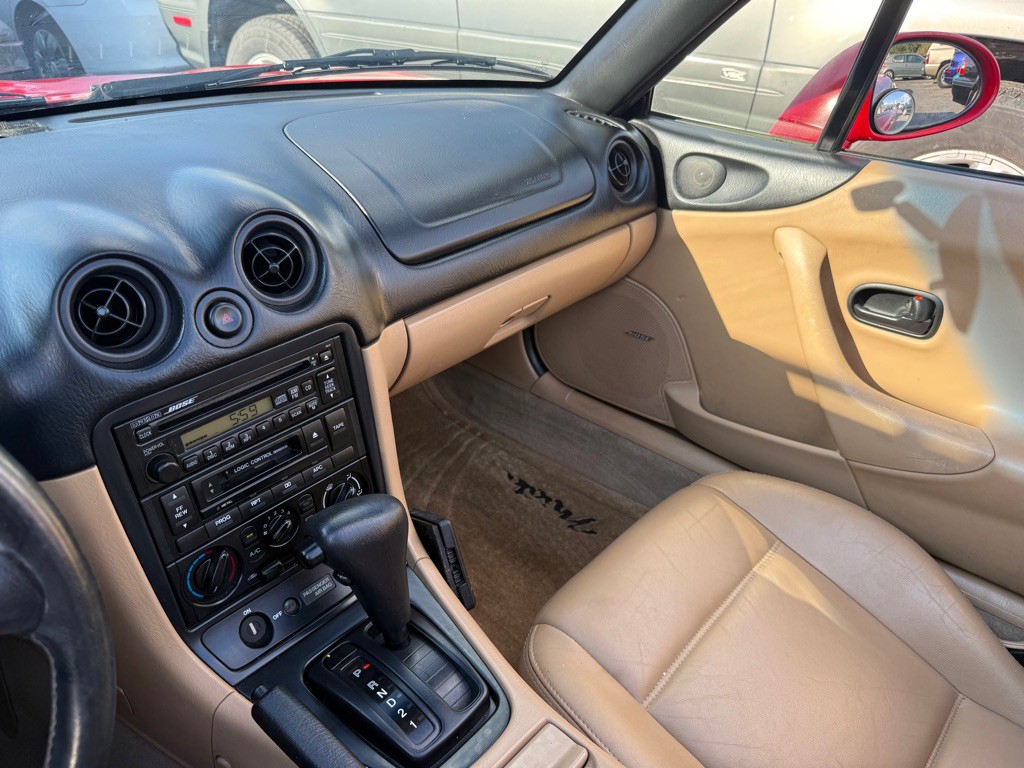 1999 Mazda MX-5 Miata Image 26