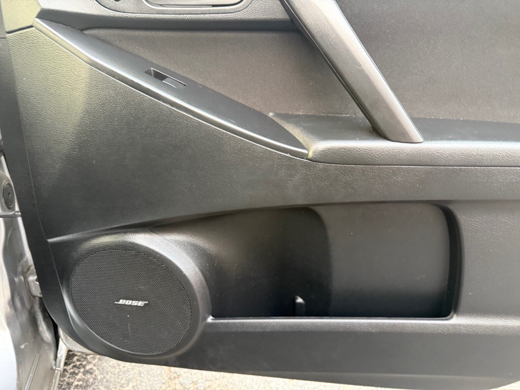 2010 Mazda Mazda3 Image 18
