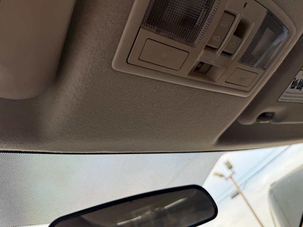 2010 Mazda Mazda3 Image 31