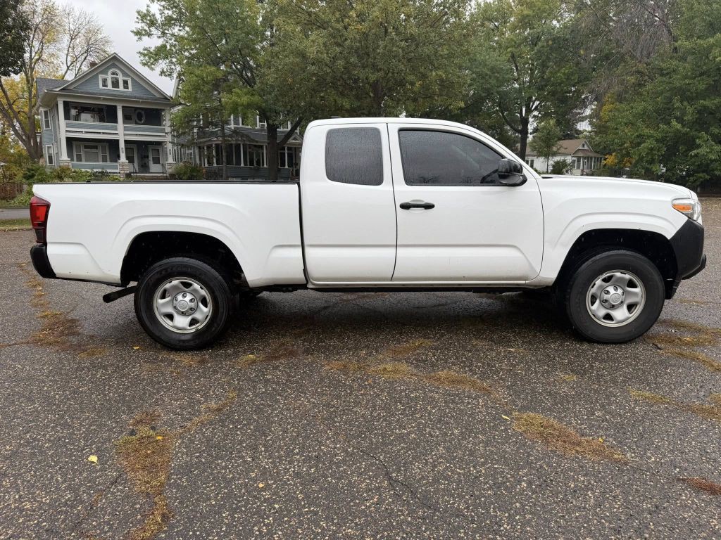 2019 Toyota Tacoma Image 6