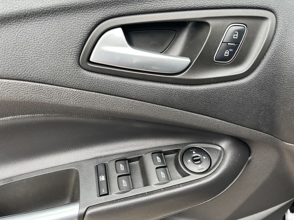 2017 Ford Escape Image 11