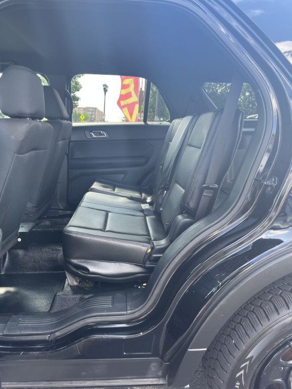 2017 Ford Explorer Image 14